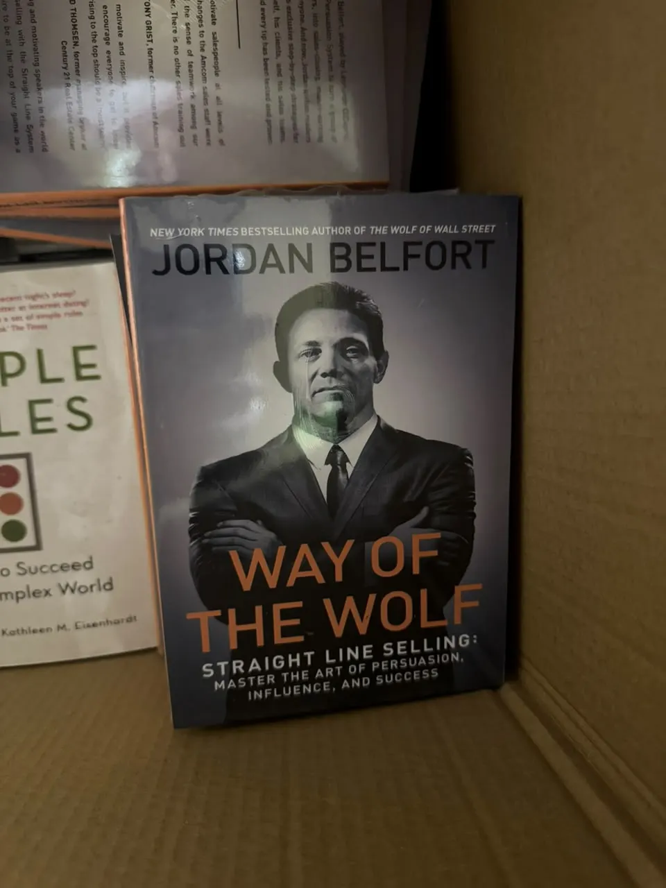 Way of the Wolf: Straight Line Selling: Master the Art of Persuasion, Influence, and Success